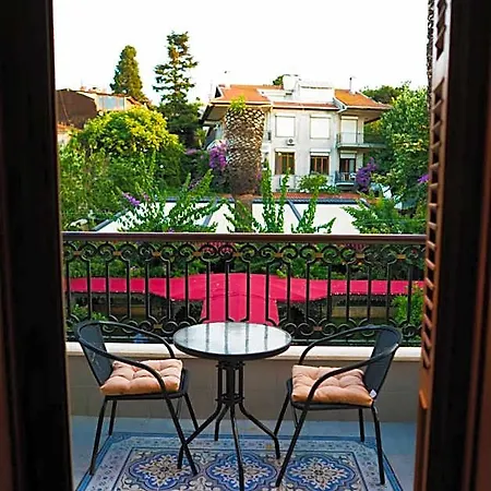 No2 By Suekrue Hotel 2*